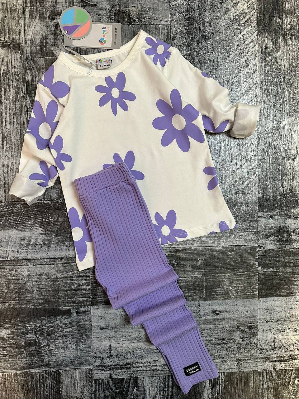 Flowers and Leggings