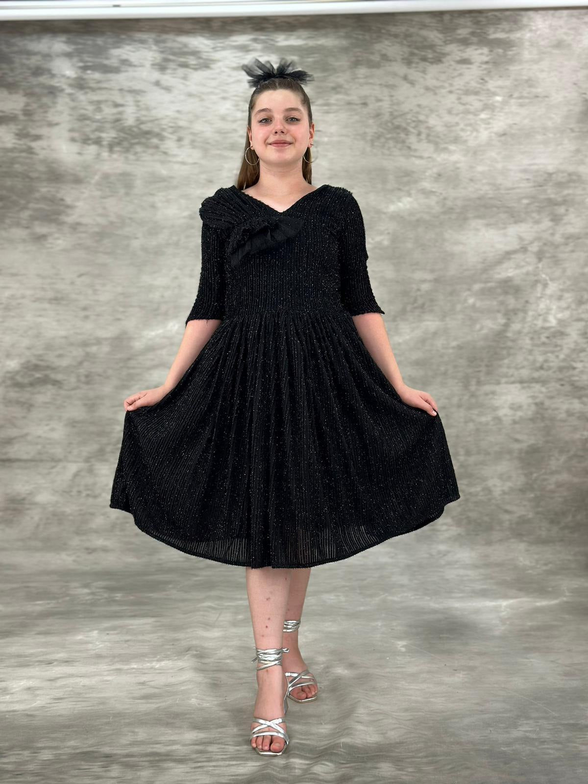 Elegant and Beautiful Dress